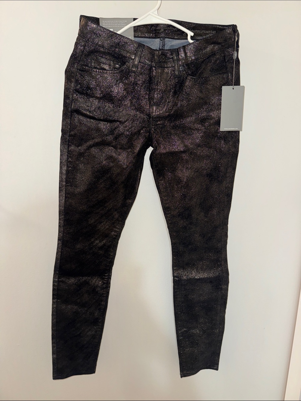 NWT Gwenevere Shimmery Black Super Skinny Jeans - 7 for all mankind